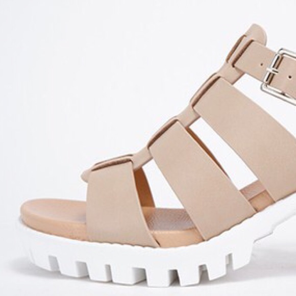 Soda Shoes Emi Taupe Lug Sole Platform Sandal - Picture 6 of 7